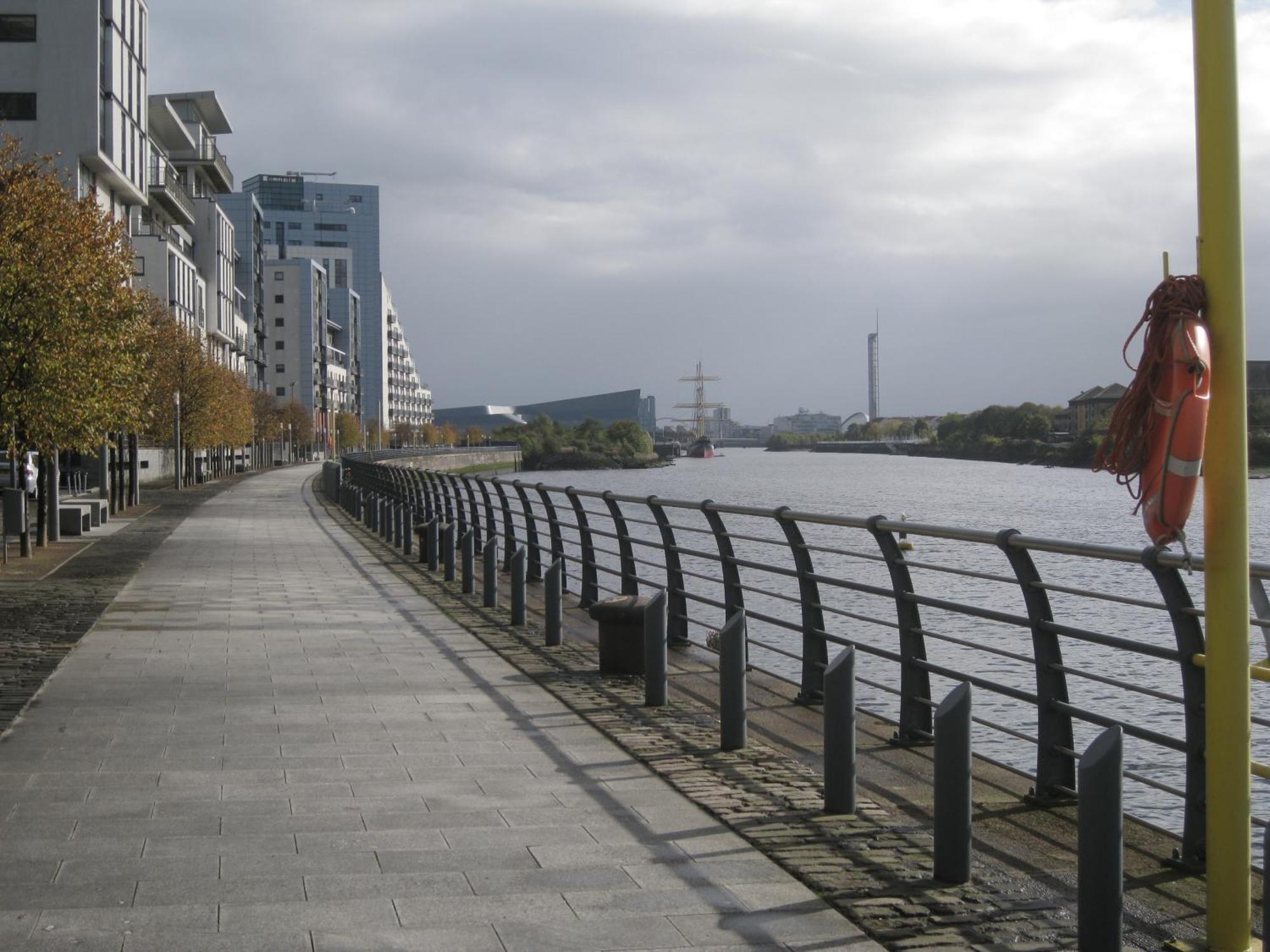 Glasgow Harbour River West End Apartment Exterior photo