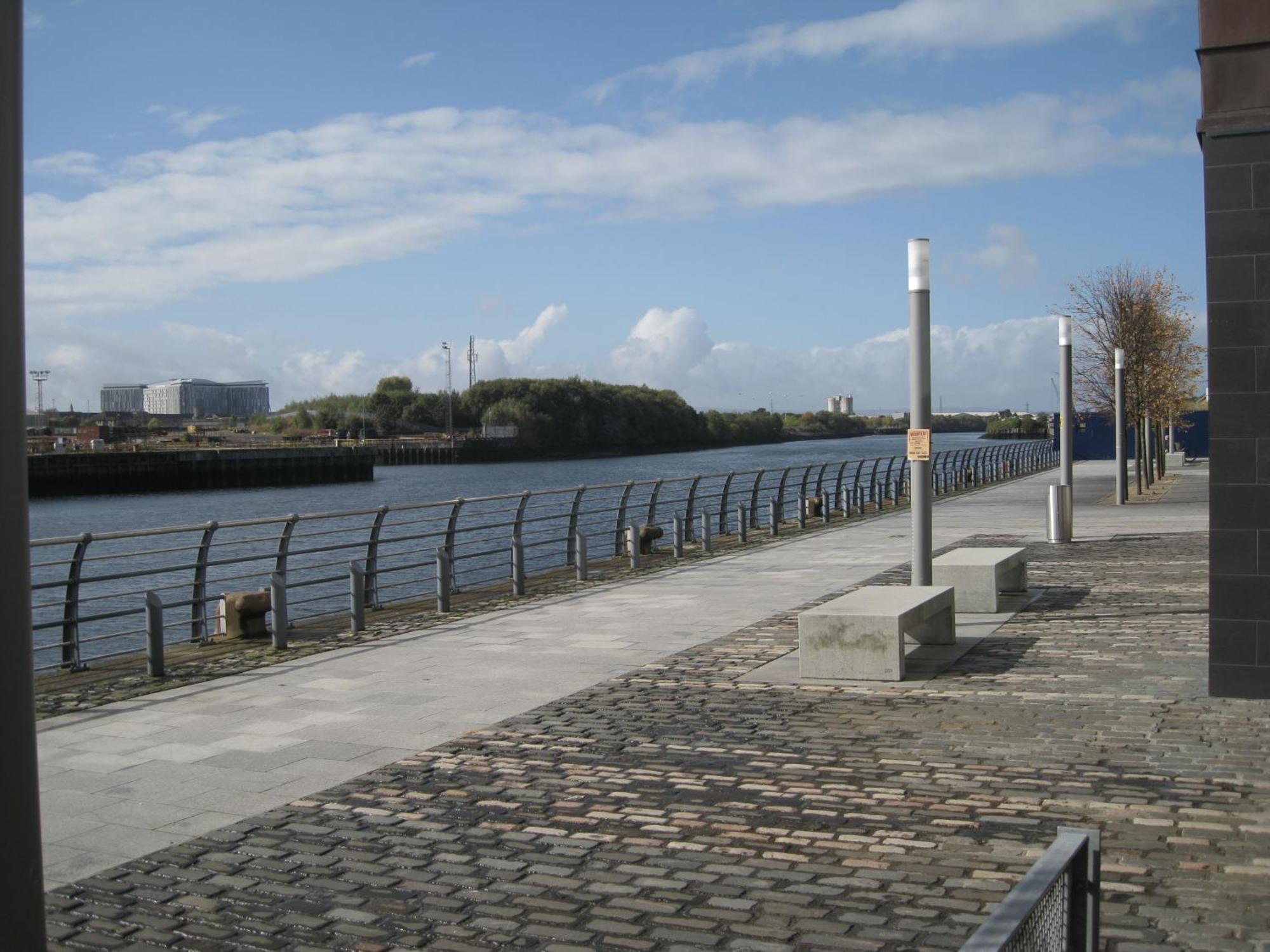 Glasgow Harbour River West End Apartment Exterior photo