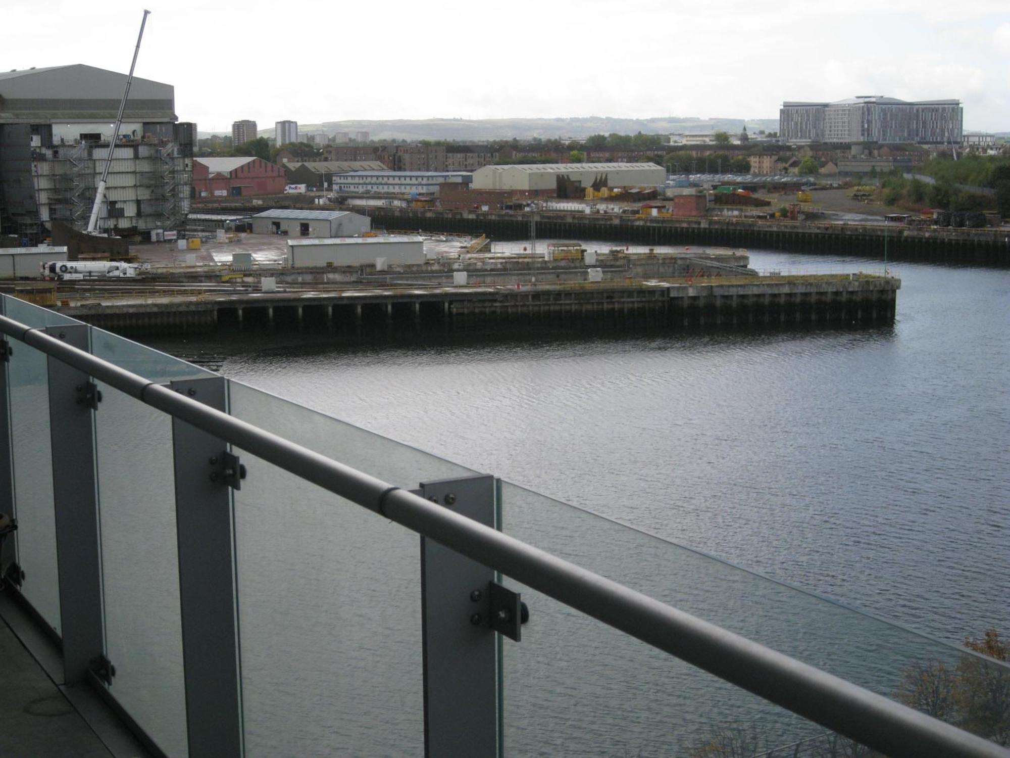 Glasgow Harbour River West End Apartment Exterior photo